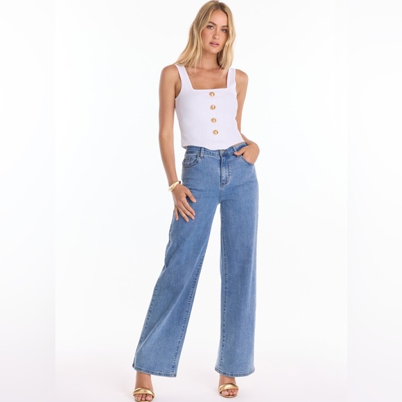 The Noli Shop DAHLIA HIGH RISE RELAXED JEAN - MEDIUM BLUE - Picture 1 of 16